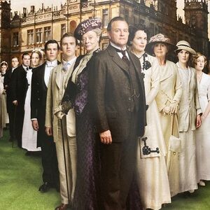 Downton Abbey Complete Collector's DVD set